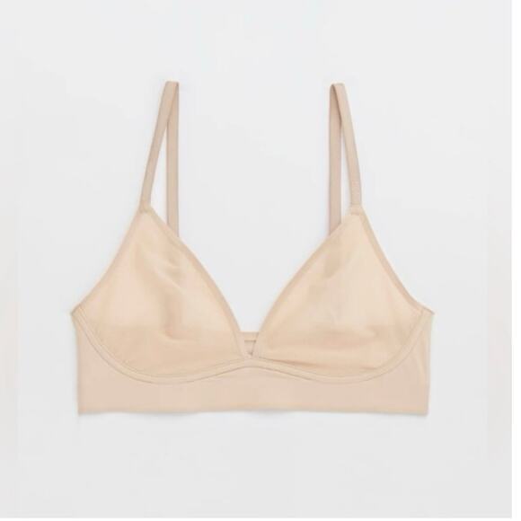 Aerie SMOOTHEZ Mesh Bralette Tan Color
Size M Lightweight Sheer Stretchy - Picture 1 of 9